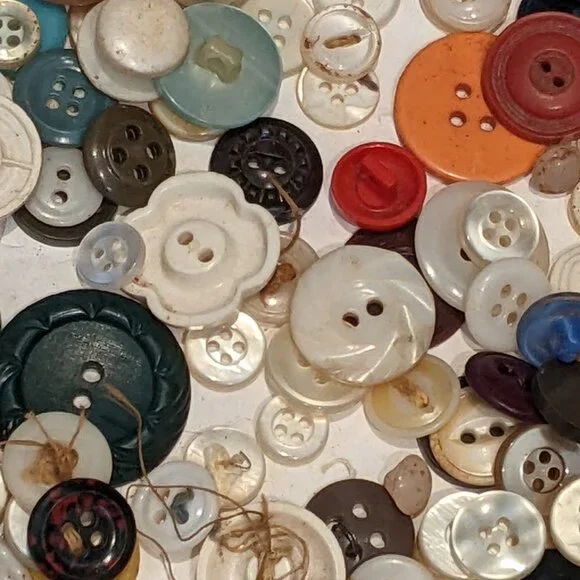 13.8oz Vintage Antique Button Brass Military Army Sailor Locket Mixed Sewing Lot - Picture 13 of 16